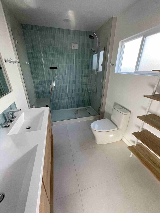 Building Photo - UPGRADED SMART HOME IN PRESTIGIOUS ENCINO VILLAGE!