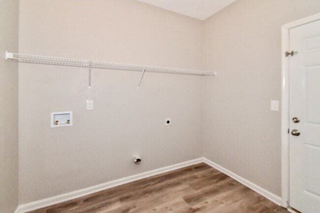 Building Photo - 5853 Little River Rd