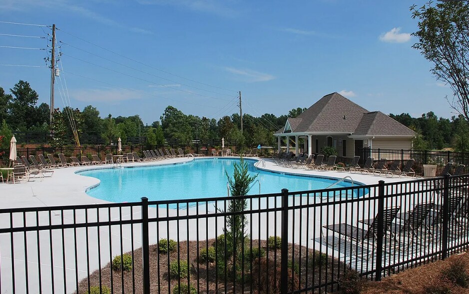 Building Photo - 79 Meadowlark Way