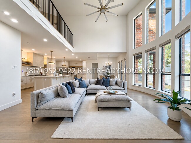Building Photo - 1750 Greenwood Ct