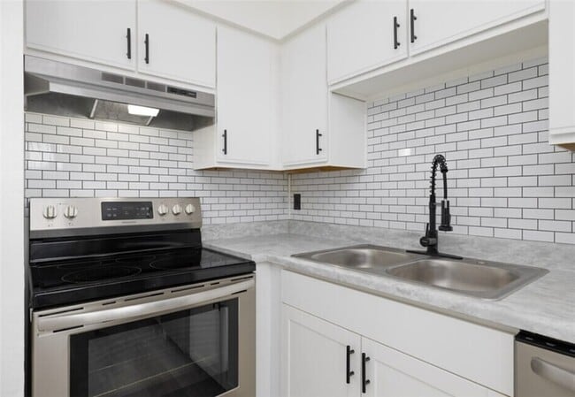 Building Photo - 1478 40th Ave