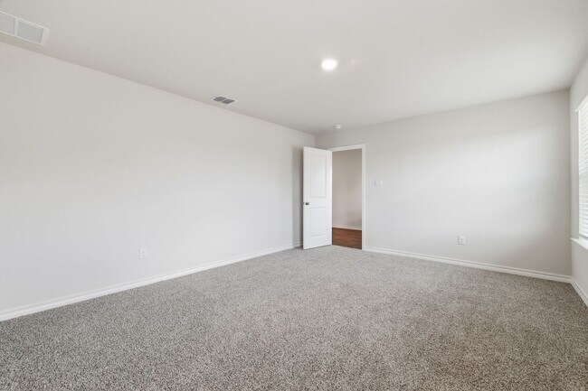 Building Photo - 3122 Davis Trce
