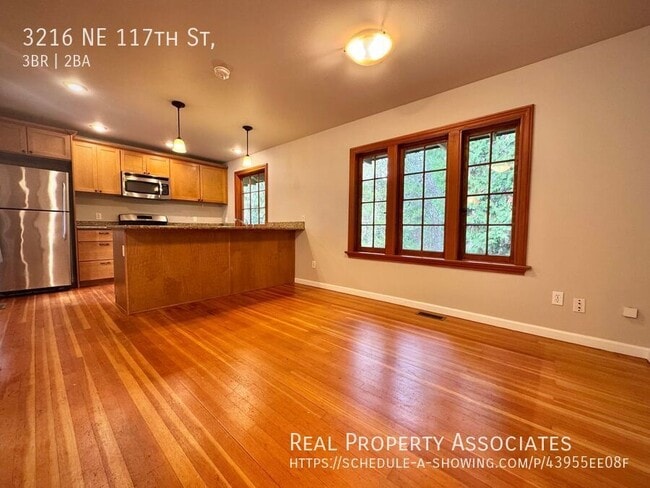 Building Photo - Beautiful Home on Thorton Creek