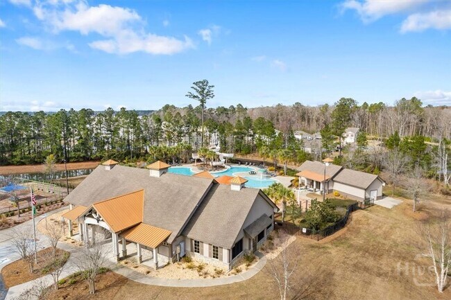 Building Photo - 4 Gardenia Dr
