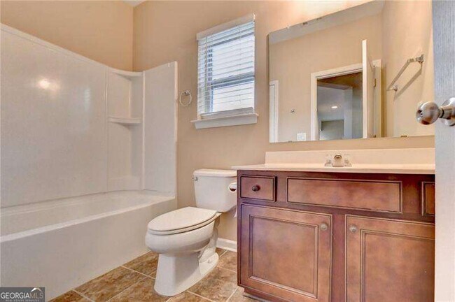Building Photo - 4228 Woods Creek Ln