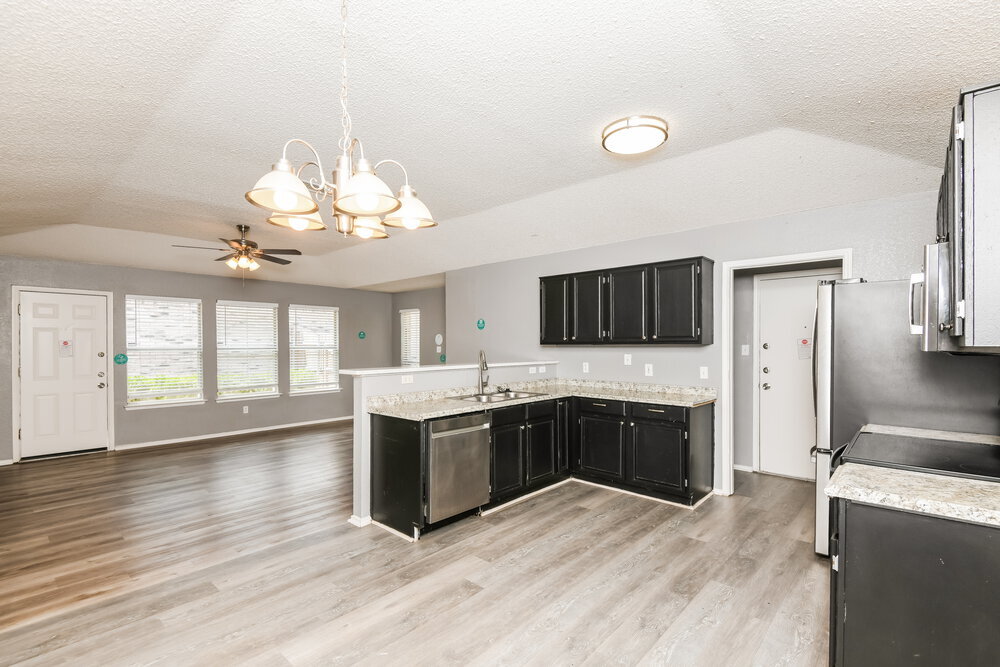 Building Photo - 2607 Whitehurst Dr