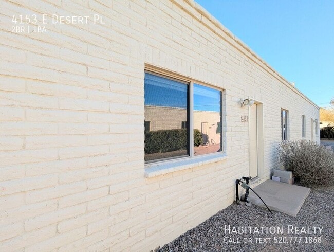 Building Photo - 4153 E Desert Pl