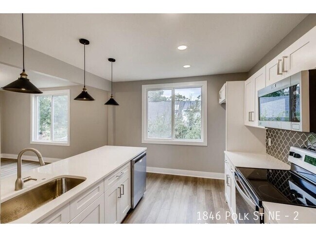 Building Photo - 1846 Polk St NE