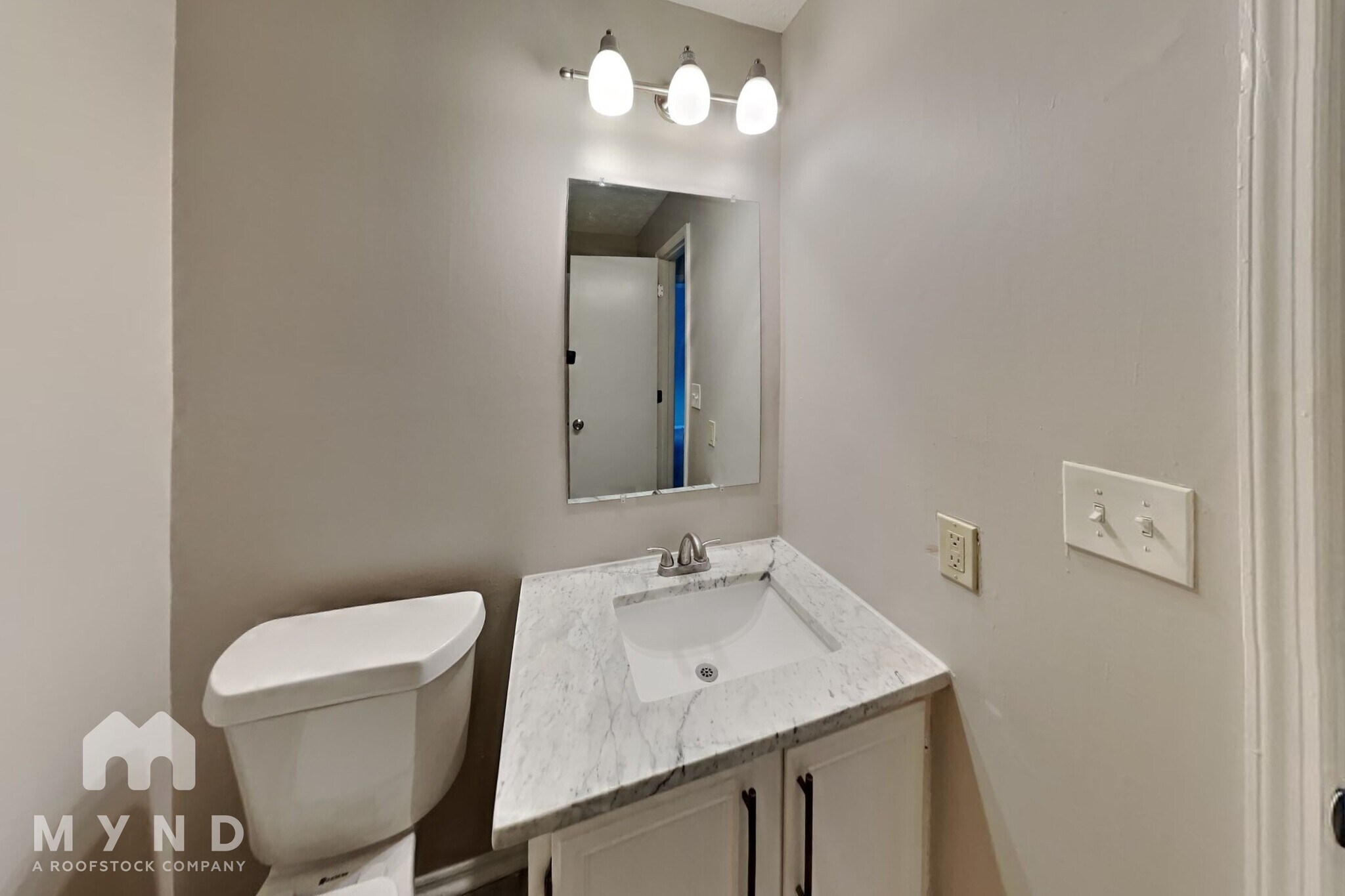 Building Photo - 5531 Downs Way