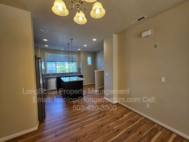 Building Photo - 14976 NW Orchid St
