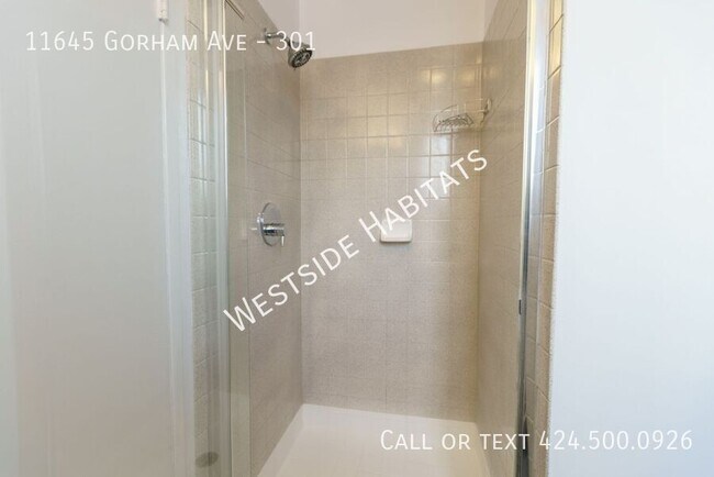 Building Photo - 11645 Gorham Ave