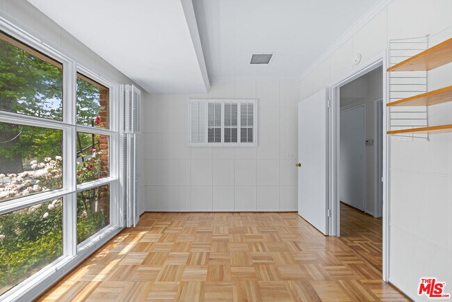 Building Photo - 11623 Canton Pl