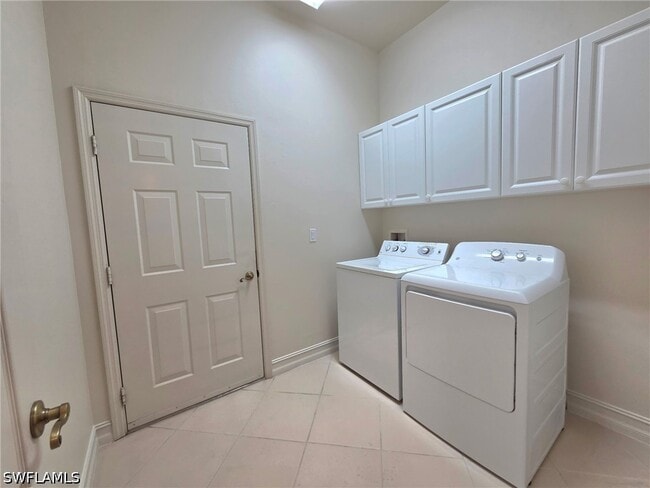 Building Photo - 7892 Sanctuary Cir