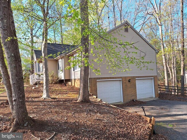 Building Photo - 12 Albano Ct