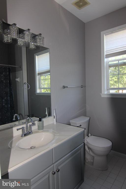 Building Photo - 25783 Fenian Ct