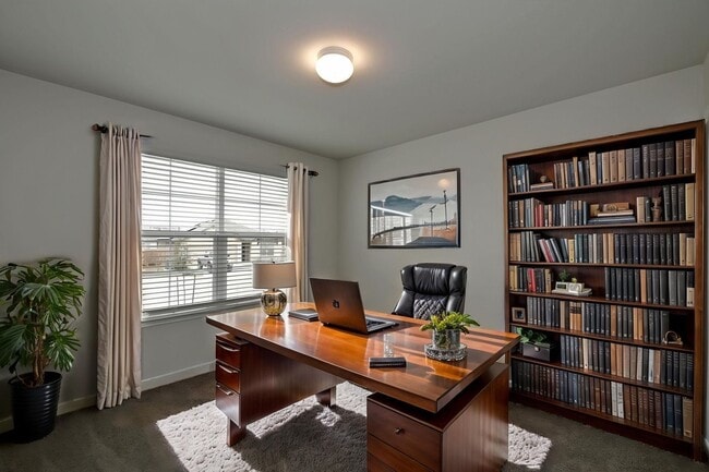 Building Photo - SINGLE STORY LIVING  |  RESORT STYLE AMENI...