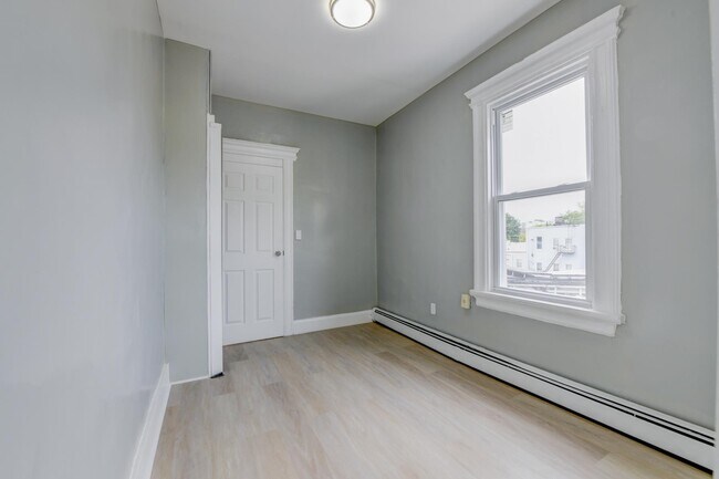 Building Photo - 200 Nunda Ave