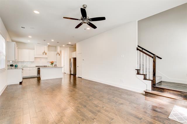Building Photo - 2816 Merrimac St