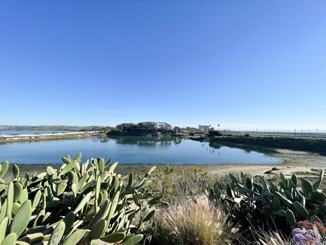 Building Photo - Beautiful first floor condo in Ocean Point...