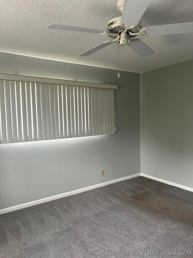 Building Photo - 3001 SE Aster Ln
