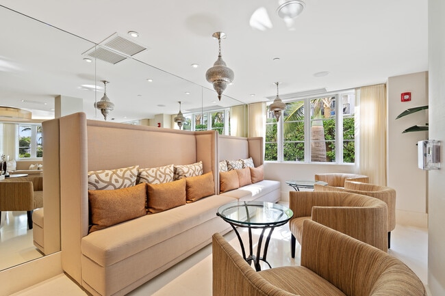 Building Photo - 155 S Ocean Ave