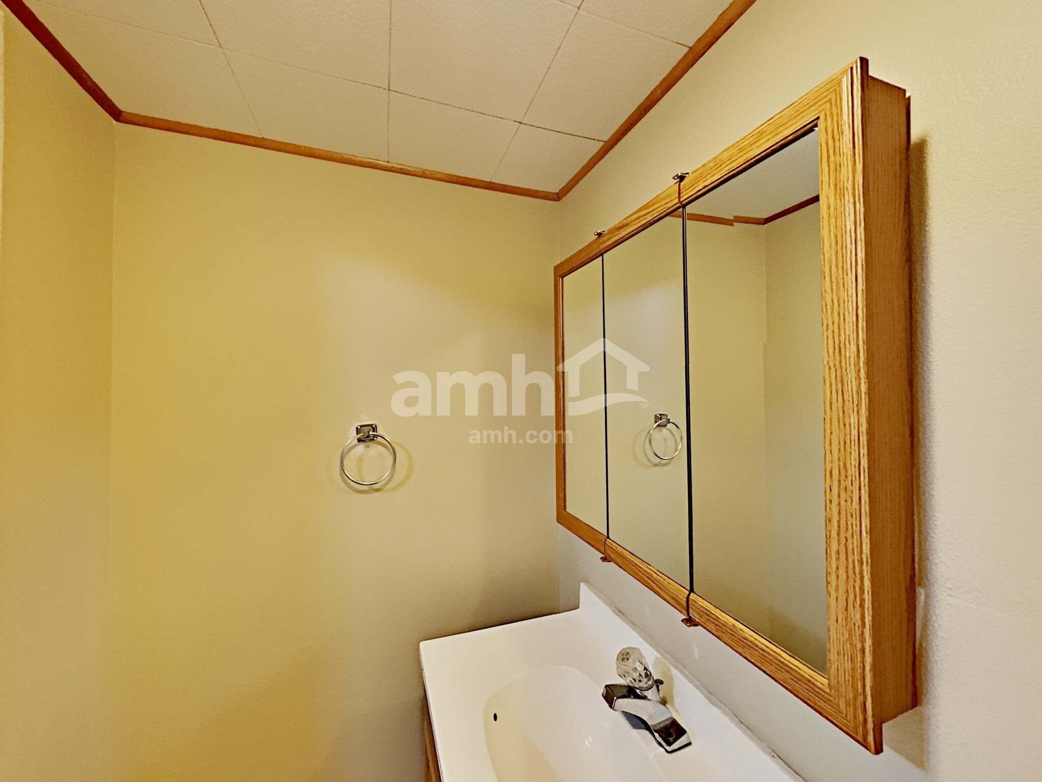 Building Photo - 19065 E Chenango Cir