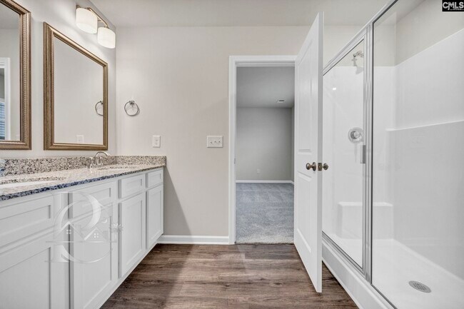 Building Photo - 734 Gatestone Ln