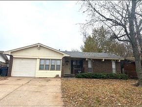 Building Photo - 3BD/2BTH Home in the Heart of Midwest City