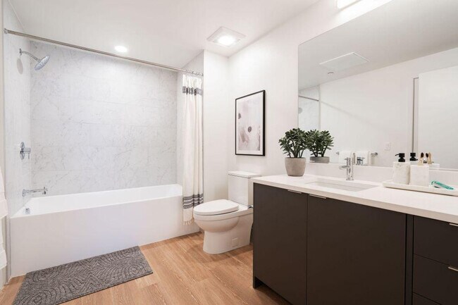 Building Photo - 1 Adrian Ct