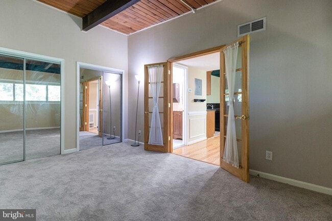 Building Photo - 4381 Americana Dr