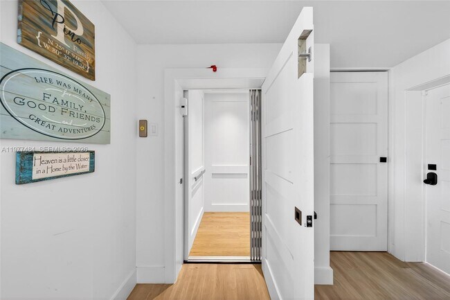 Building Photo - 146 Mockingbird Rd