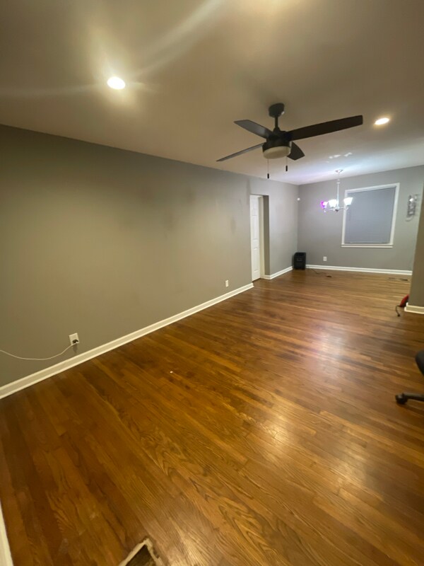 Building Photo - 4838 Bartlett Rd