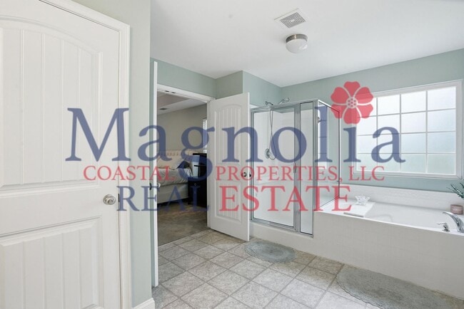 Building Photo - 505 Dalcross Dr