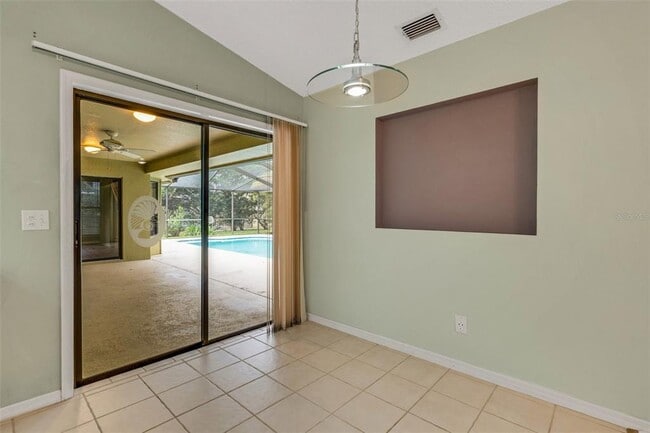 Building Photo - 3845 Garnet Dr