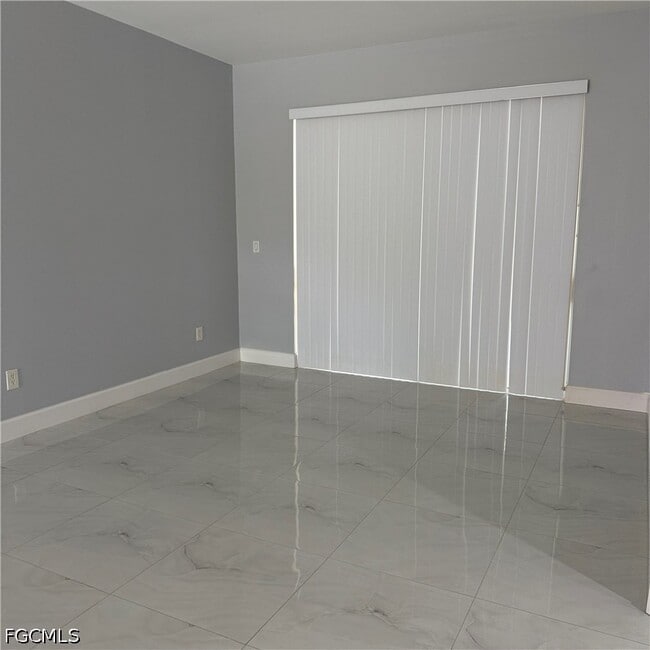 Building Photo - 9561 Blue Stone Cir
