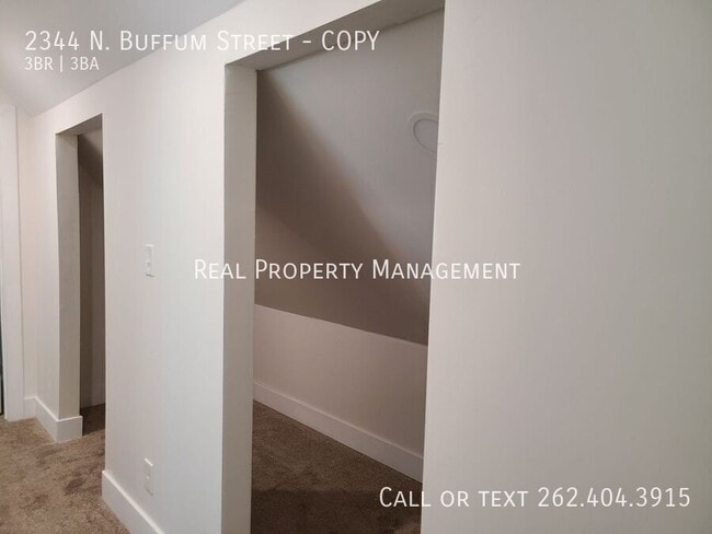 Building Photo - 2344 N Buffum St