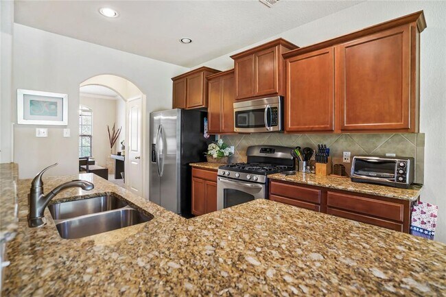 Building Photo - 174 Black Swan Pl