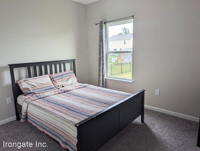 Building Photo - 5 br, 4 bath House - 3034 Snowdrop Ct.