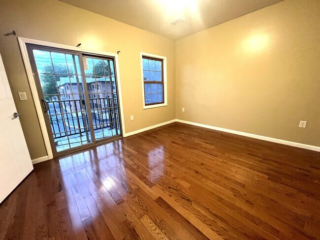 Primary Photo - 144 Logan Ave