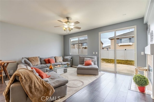 Building Photo - 39112 Desert Holly Ln