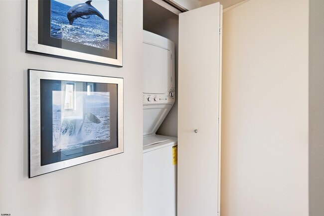 Building Photo - 3101 Boardwalk