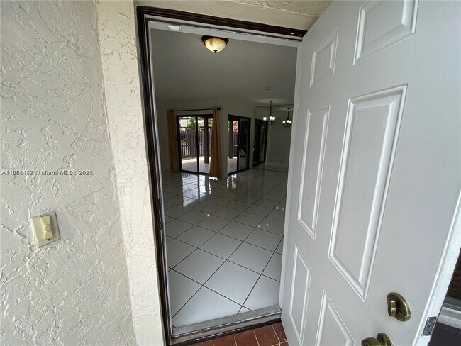 Building Photo - 14965 SW 49th Ln