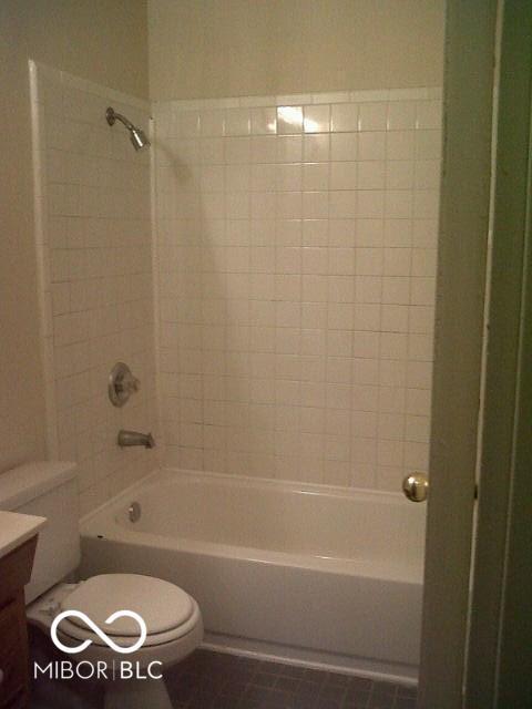 Building Photo - 3814 Esquire Pl