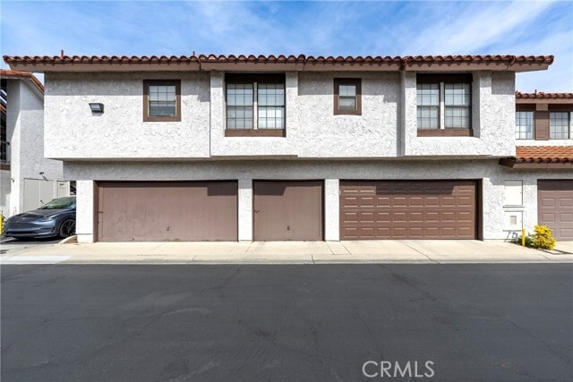 Building Photo - 363 Molokai Dr