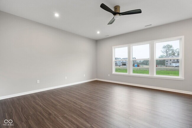 Building Photo - 335 Atlas Dr