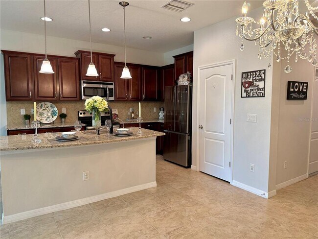 Building Photo - 10415 Butterfly Wing Ct