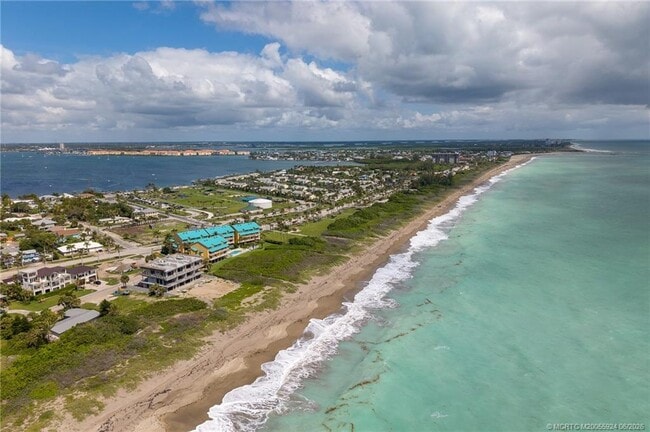 Building Photo - 1550 S Ocean Dr