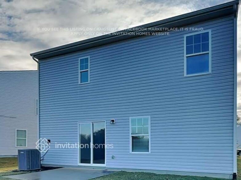 Building Photo - 6018 Foggy Btm Cir