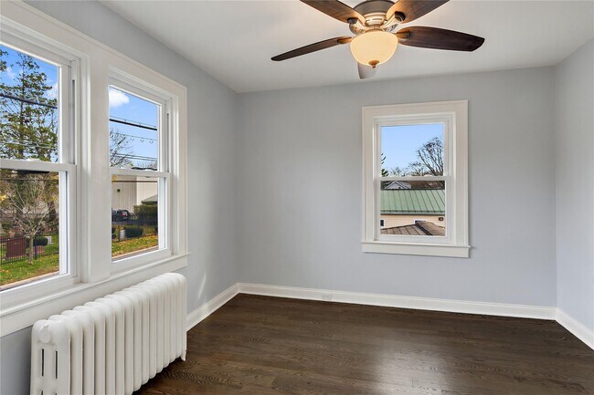 Building Photo - 172 Marble Ave