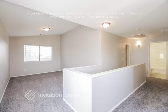 Building Photo - 42575 W Sunland Dr